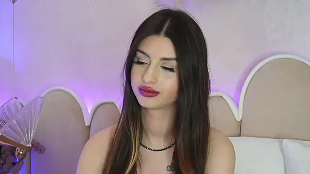 Alice Voss online show from 04-06-26, 06:25