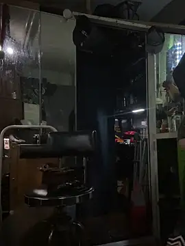 Polaroid White online show from 03-02-25, 11:07