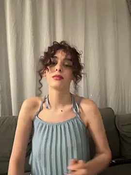 Snapshot of Mazzekyn chatting on 05-08-26, 06:13 Mazzekyn online show from 05-08-26, 06:13