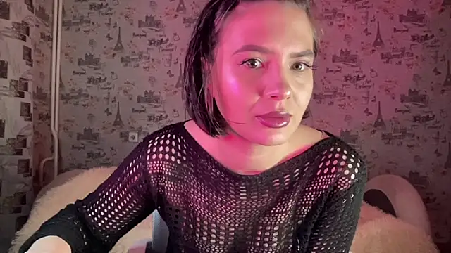 Just Scarlet  online show from 10-25-25, 11:29