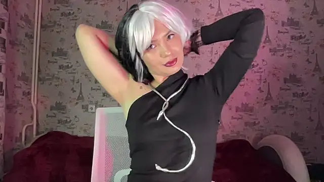 Just Scarlet  online show from 10-30-25, 09:44