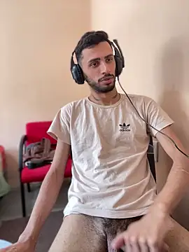 Snapshot of iendriw chatting on 03-10-25, 03:20 iendriw online show from 03-10-25, 03:20