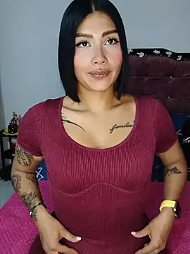Snapshot of Kylie_brazt chatting on 05-07-26, 03:23 Kylie brazt online show from 05-07-26, 03:23