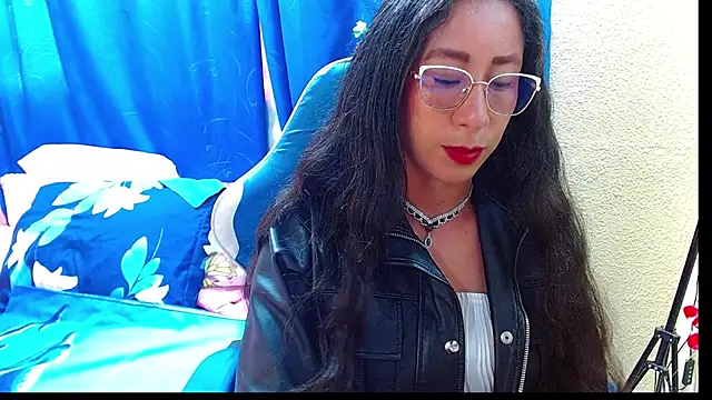 Gia leinn online show from 07-23-26, 06:50