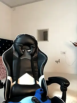 ValerieBlakee online show from 11-17-25, 02:12