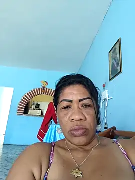 Snapshot of Tocameamor chatting on 11-21-25, 03:22 Tocameamor online show from 11-21-25, 03:22