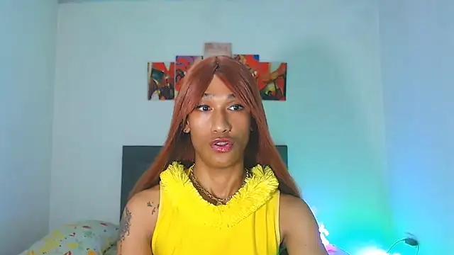 Snapshot of red_veltet chatting on 06-06-26, 11:53 red veltet online show from 06-06-26, 11:53