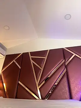 Snapshot of DanielaMedinaa chatting on 11-21-25, 08:51 DanielaMedinaa online show from 11-21-25, 08:51