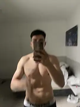 Snapshot of MaxxxSteil chatting on 03-18-25, 09:31 MaxxxSteil online show from 03-18-25, 09:31