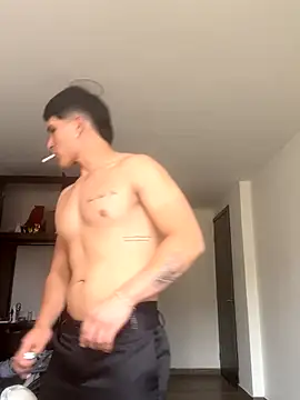 Snapshot of MaxxxSteil chatting on 09-27-25, 08:25 MaxxxSteil online show from 09-27-25, 08:25