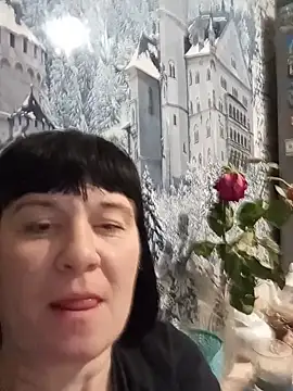 Qweeen00 online show from 03-10-25, 07:07