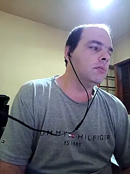 Jovissoares7ye online show from 04-17-26, 02:25