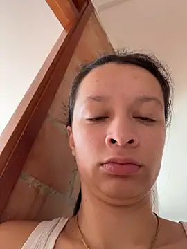 Snapshot of Soy_Sara7 chatting on 01-07-26, 01:57 Soy Sara7 online show from 01-07-26, 01:57