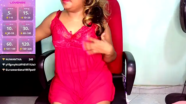 Snapshot of ROSE-ELEENA chatting on 02-26-25, 10:15 ROSE-ELEENA online show from 02-26-25, 10:15