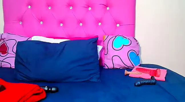 SEXYASSTINAXXX online show from 03-19-25, 02:05