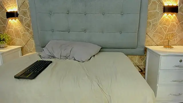 Snapshot of buddy_whitte chatting on 03-02-25, 02:32 buddy whitte online show from 03-02-25, 02:32