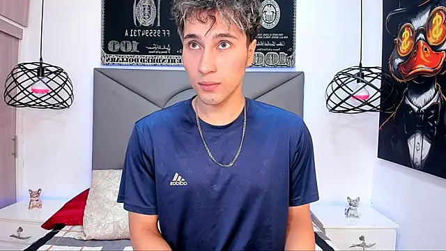 Snapshot of buddy_whitte chatting on 12-05-25, 12:25 buddy whitte online show from 12-05-25, 12:25