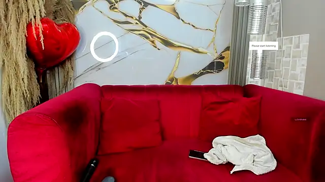 Bella williamss  online show from 04-22-26, 07:37