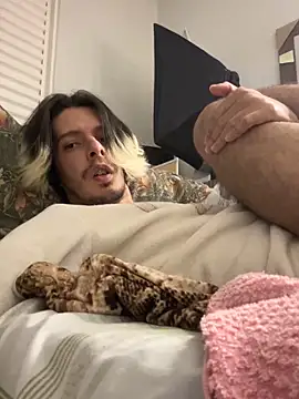 blondetwink online show from 05-18-26, 04:35