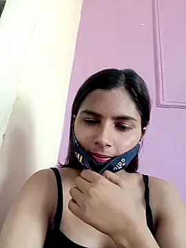 Snapshot of heena-3678 chatting on 09-22-25, 04:58 heena-3678 online show from 09-22-25, 04:58