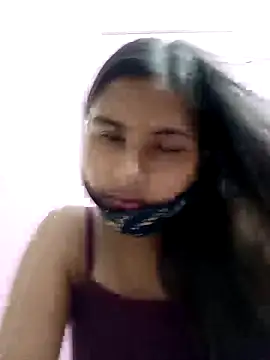 Snapshot of heena-3678 chatting on 04-04-26, 02:58 heena-3678 online show from 04-04-26, 02:58