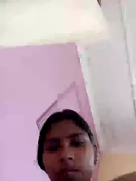 Snapshot of heena-3678 chatting on 05-10-26, 05:34 heena-3678 online show from 05-10-26, 05:34