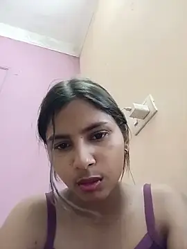 Snapshot of heena-3678 chatting on 05-17-26, 01:18 heena-3678 online show from 05-17-26, 01:18