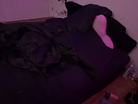 Snapshot of ChrryFoxx chatting on 09-09-25, 08:36 ChrryFoxx online show from 09-09-25, 08:36