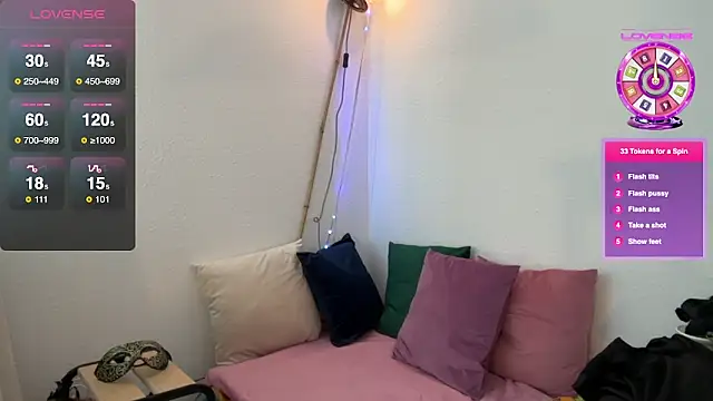 Snapshot of bayofdarkness chatting on 03-18-25, 12:58 bayofdarkness online show from 03-18-25, 12:58