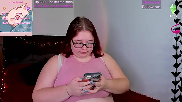 Lily lu one online show from 10-07-25, 10:01