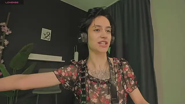 lisbatsyy online show from 03-10-25, 01:12