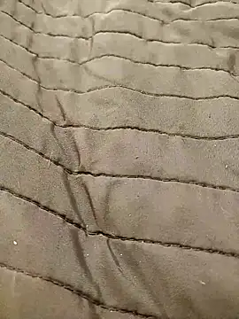 Snapshot of lalajuju972 chatting on 10-21-25, 05:35 lalajuju972 online show from 10-21-25, 05:35