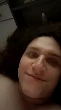 Snapshot of daimarilia chatting on 03-15-25, 01:18 daimarilia online show from 03-15-25, 01:18