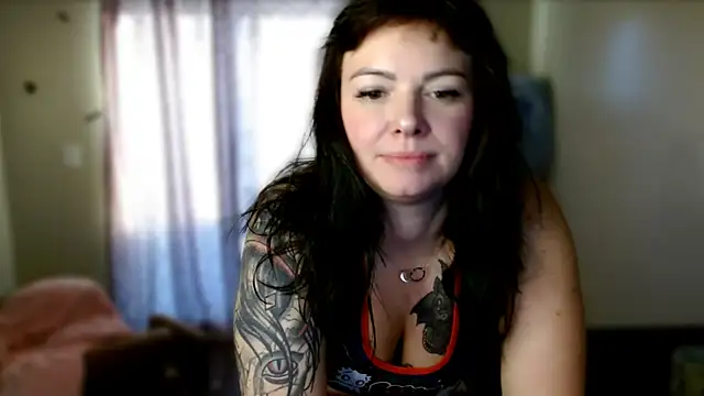 Snapshot of NaughtyLittleVeteran chatting on 03-02-25, 12:22 NaughtyLittleVeteran online show from 03-02-25, 12:22