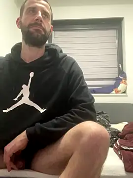 gryzoon online show from 12-21-25, 11:34