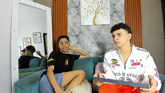 KING OFF BOYS online show from 05-13-26, 02:36