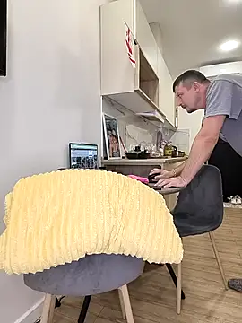  KissMyAss  online show from 03-05-26, 07:10