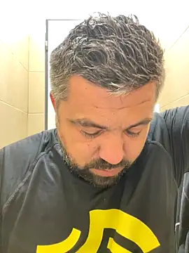 Snapshot of Alexander18edd chatting on 10-06-25, 07:39 Alexander18edd online show from 10-06-25, 07:39