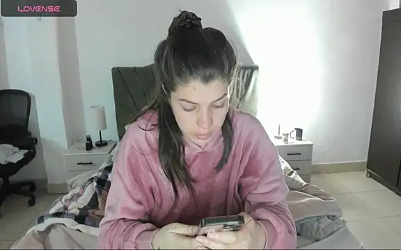 Snapshot of camila_tailors chatting on 09-13-25, 04:29 camila tailors online show from 09-13-25, 04:29