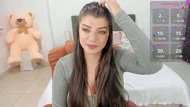 Snapshot of camila_tailors chatting on 10-16-25, 02:23 camila tailors online show from 10-16-25, 02:23