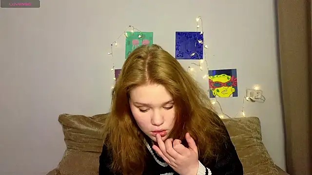 LaseyMoon online show from 03-07-26, 09:50