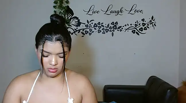 Snapshot of Adele_Adkins19 chatting on 03-12-25, 06:33 Adele Adkins19 online show from 03-12-25, 06:33