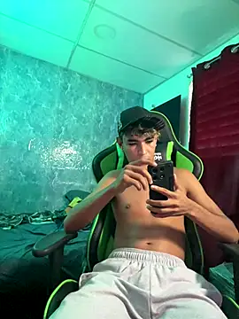 twinks 28 online show from 10-10-25, 08:08