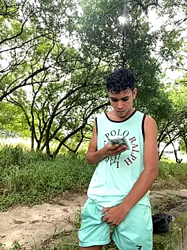 twinks 28 online show from 11-21-25, 01:43