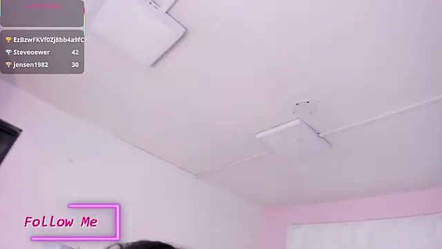 Snapshot of Valeriagomez_ chatting on 11-26-25, 12:22 Valeriagomez online show from 11-26-25, 12:22