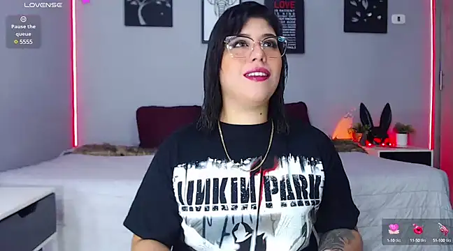 Veronika metal online show from 02-25-25, 12:34