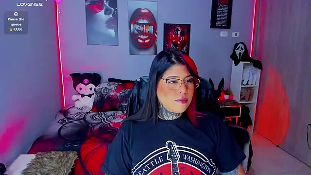 Veronika metal online show from 10-24-25, 05:15