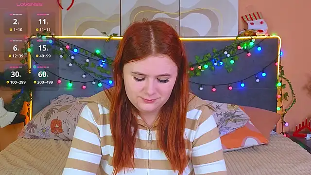 Eva Starlight online show from 12-23-25, 06:55