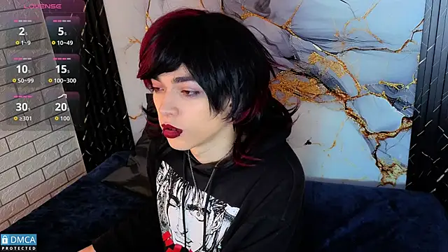 MaeveKuro online show from 12-04-25, 03:05