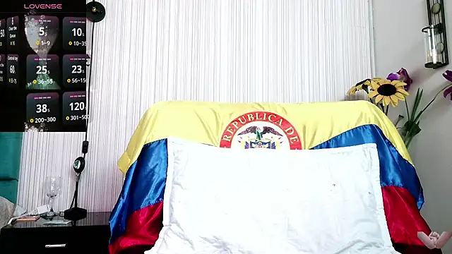 Snapshot of anastaciafire25 chatting on 11-05-25, 06:41 anastaciafire25 online show from 11-05-25, 06:41